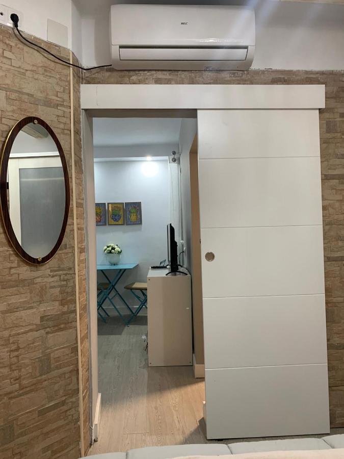 La puerta azul en el corazón de Cádiz Apartamento Exterior foto